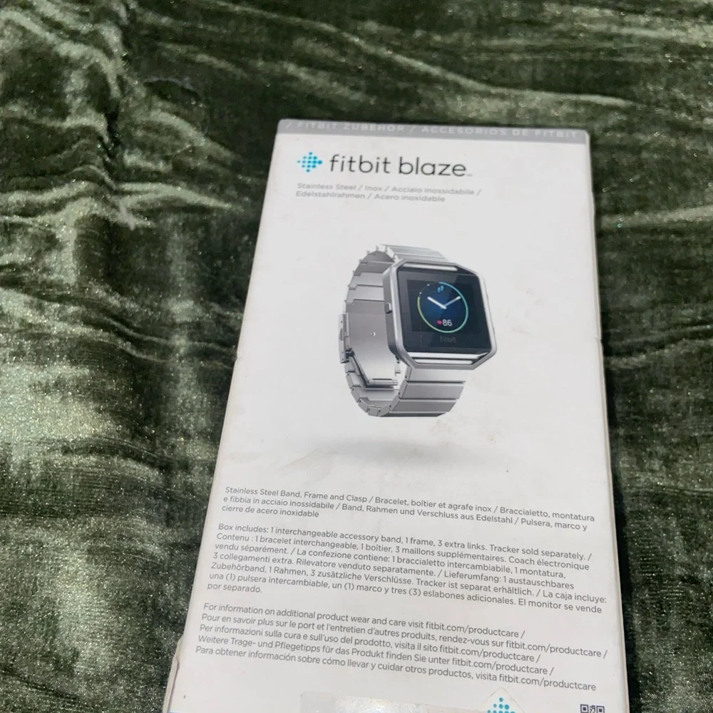 Fitbit Silver Metal Accessory Band & Frame for Fitbit Blaze